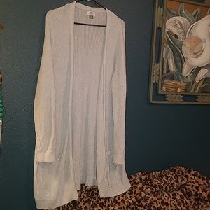 Light gray Old Navy sweater. Size XL